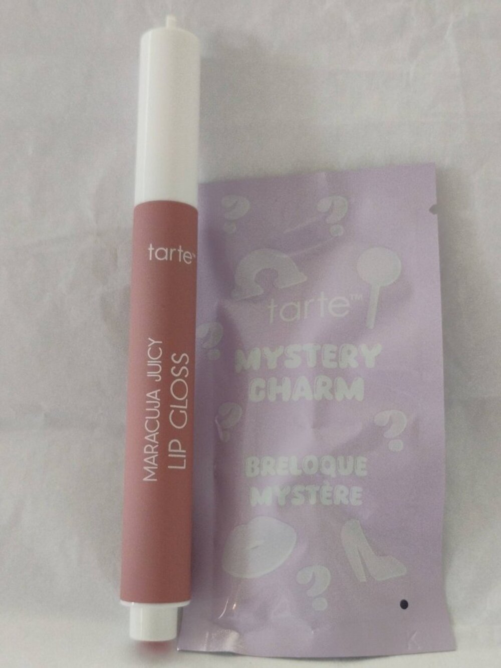 tarte Maracuja Juicy Lip Gloss /W Mystery Charm- Shade Melon Spritz- NWT